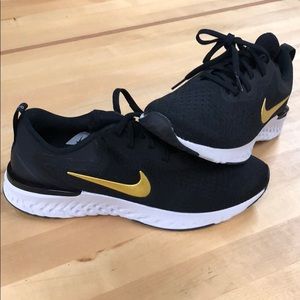 Nike W’s Odyssey React Running Shoe